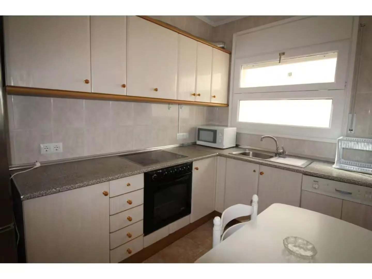 Grande Villa Familiale Avec Piscine, Pres Plage Et Canaux Empuriabrava Spain